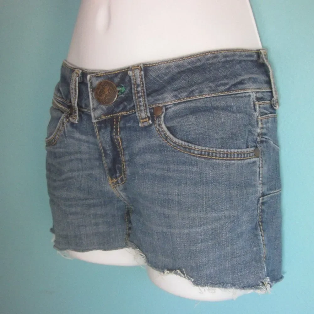Wrangler Womens Size 0 / 34 Cut Off Blue Denim Cotton Short Shorts 2